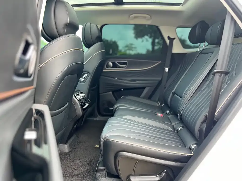 Chery Tiggo 9 — фото 10