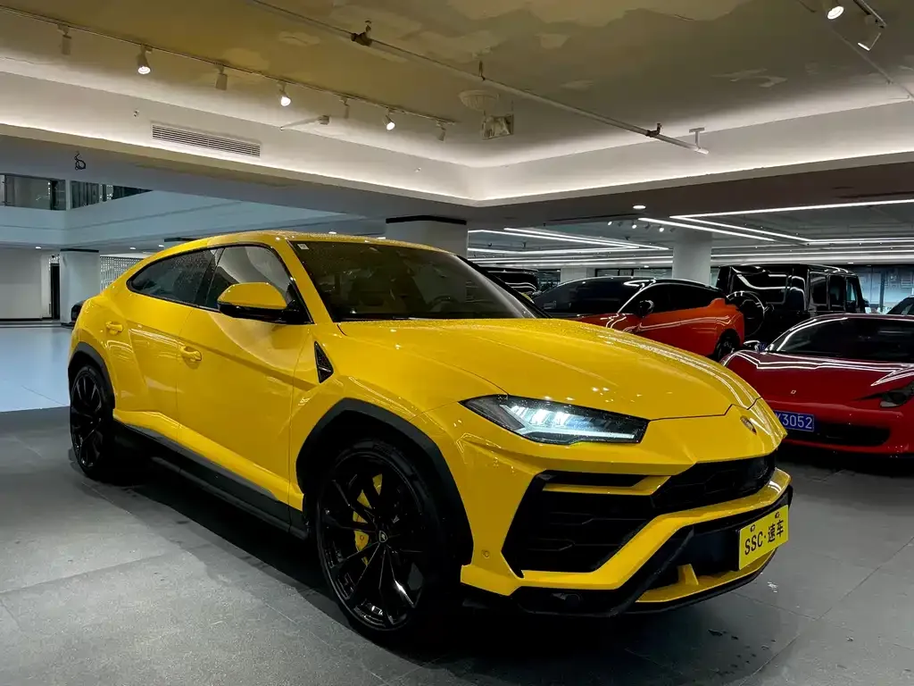 Lamborghini Urus — фото 5