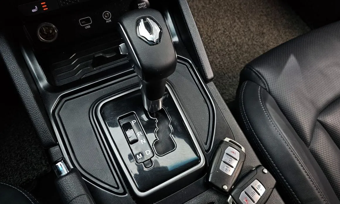 KG Mobility (Ssangyong) Rexton — фото 6