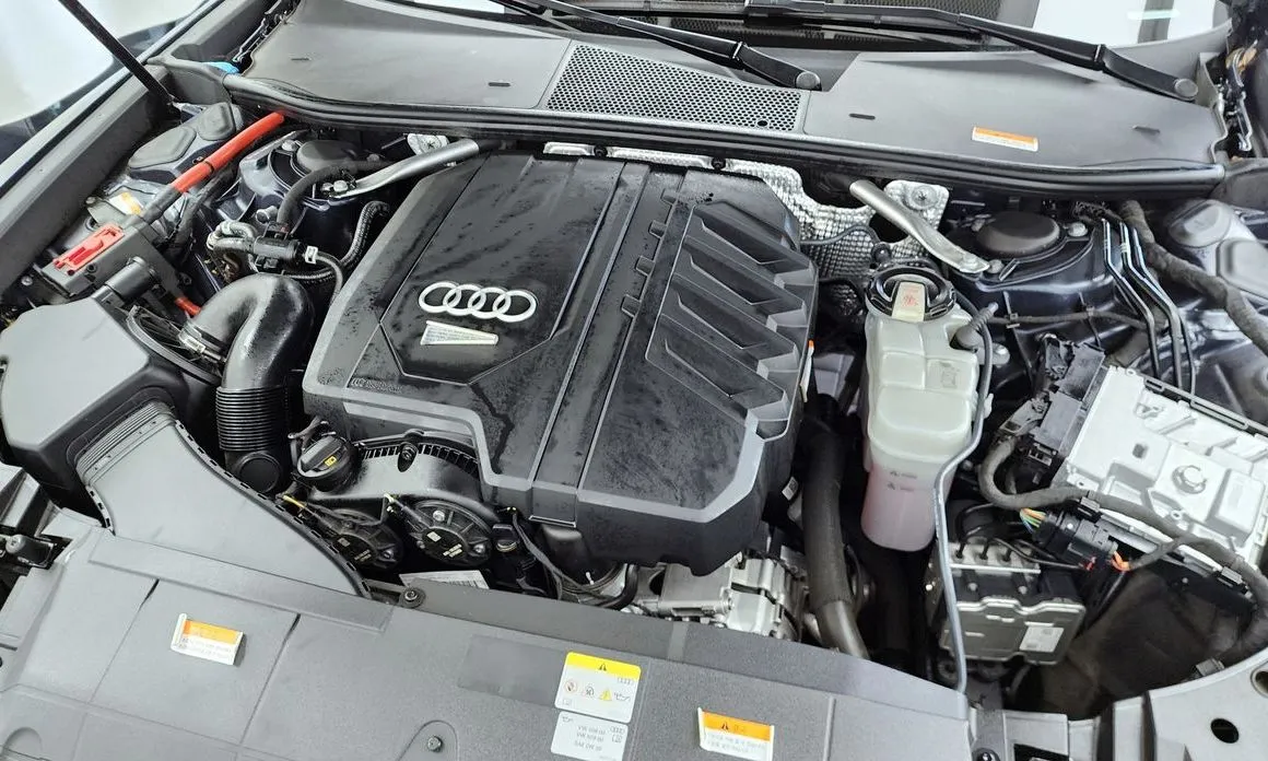Audi A6 — фото 10