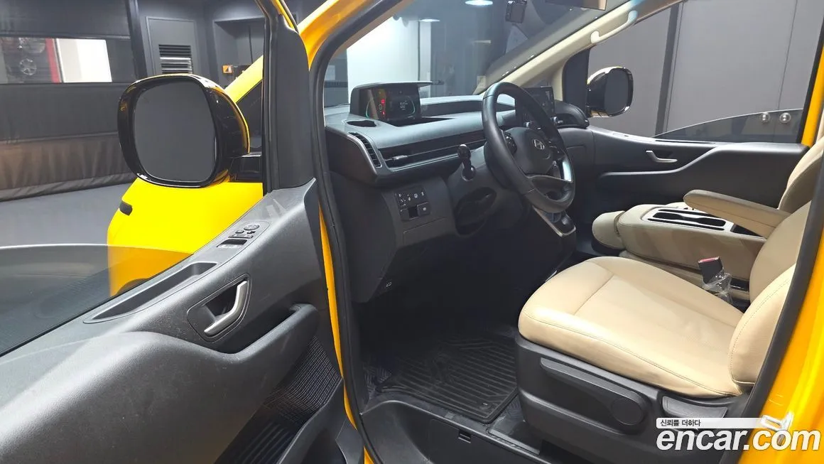 Hyundai Staria 2025 из KR, фото 10