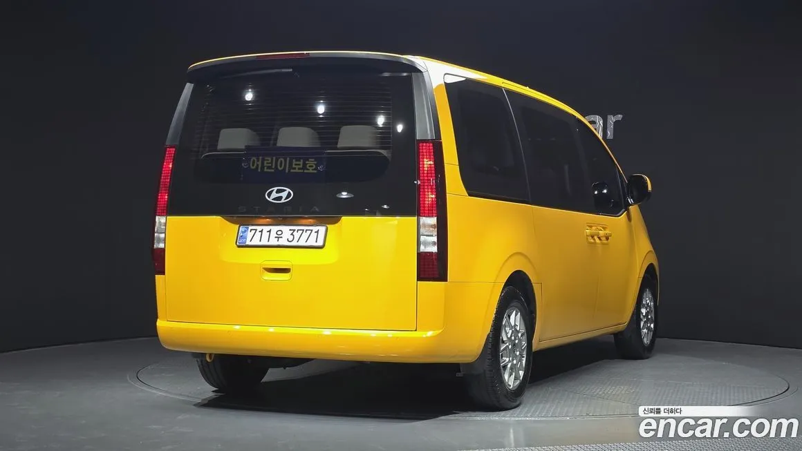 Hyundai Staria 2025 из KR, фото 4