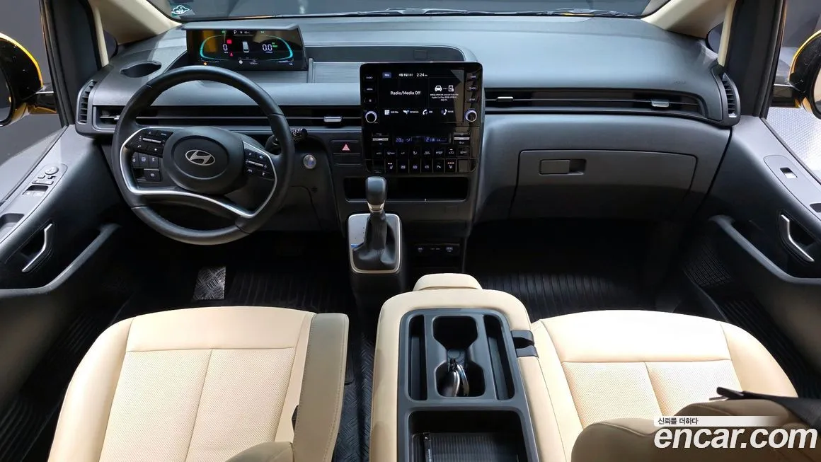Hyundai Staria 2025 из KR, фото 9