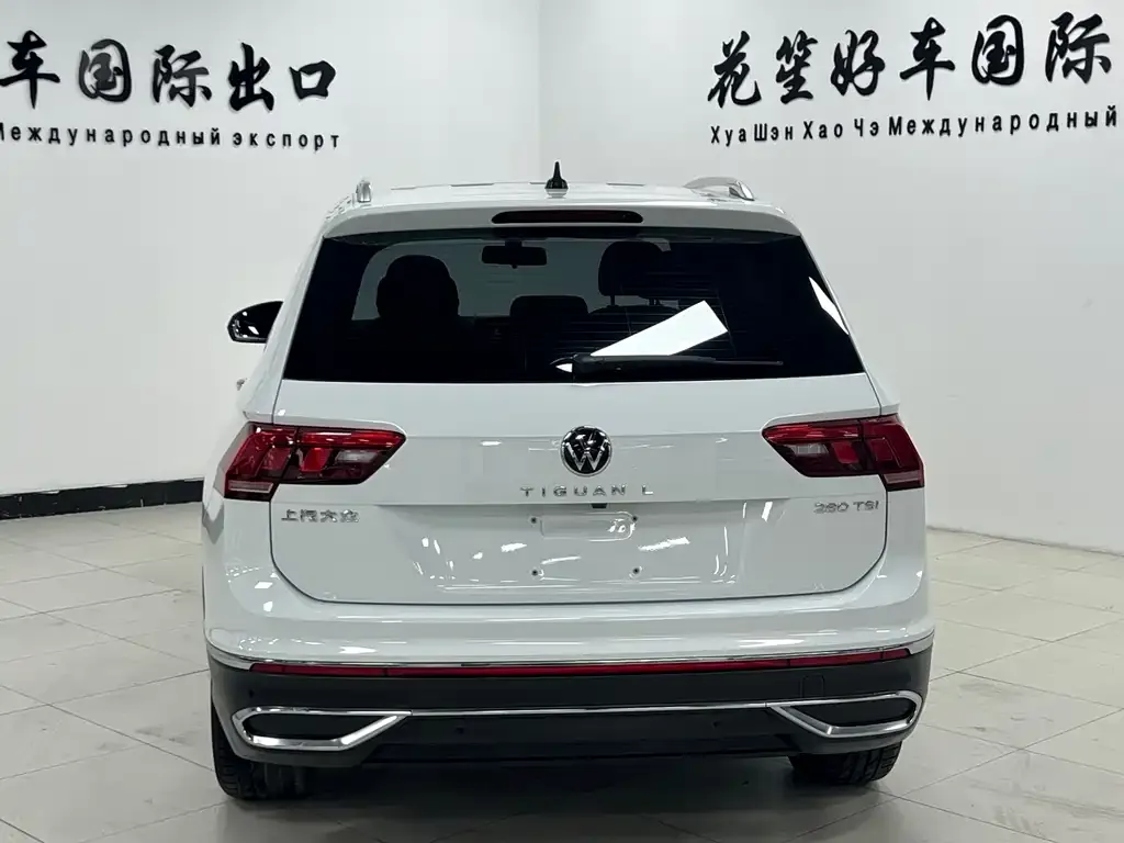 Volkswagen Tiguan L — фото 7