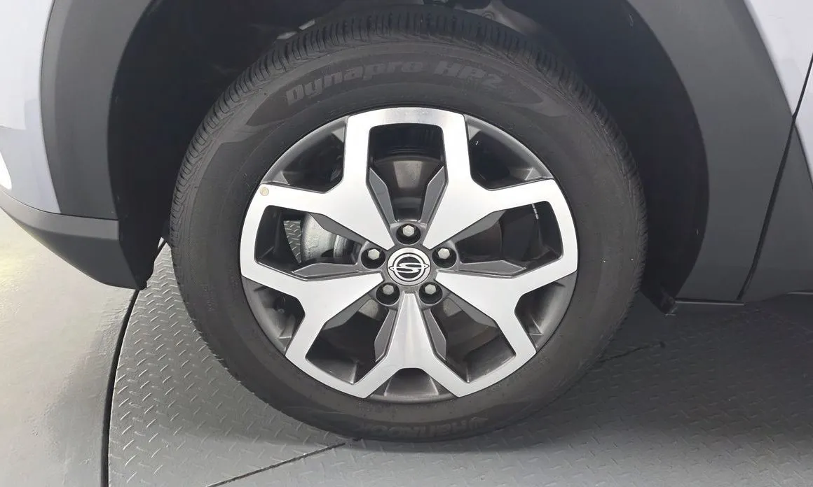 KG Mobility (Ssangyong) Torres — фото 3