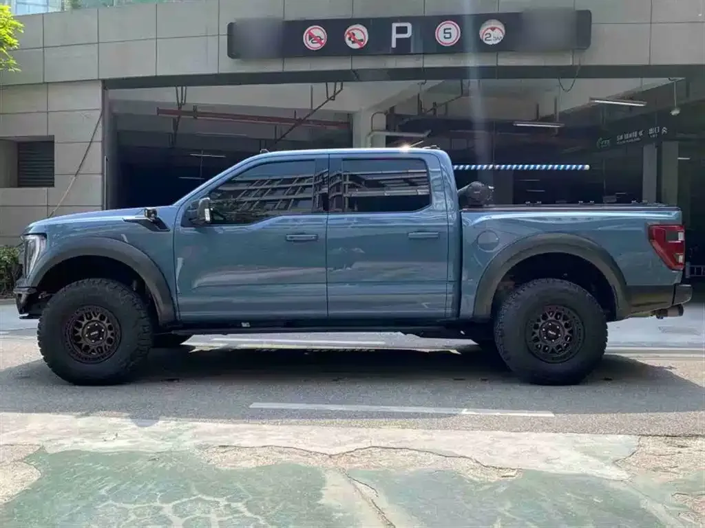 Ford F-150 Raptor — фото 8