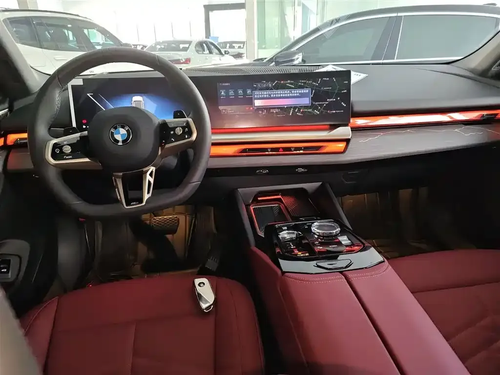BMW 5 Series — фото 10