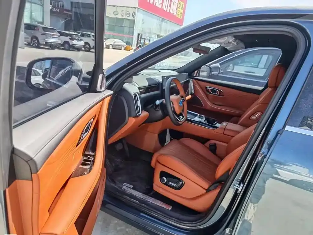 Geely Galaxy M9 2026 из CN, фото 8