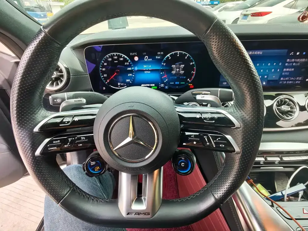 Mercedes-Benz AMG GT — фото 6