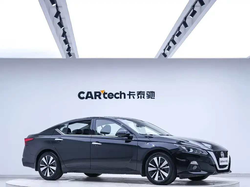 Nissan Teana — фото 2