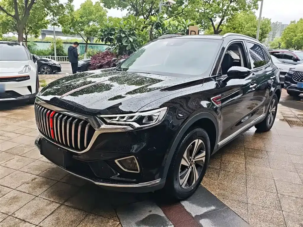 Hongqi HS5 — фото 6
