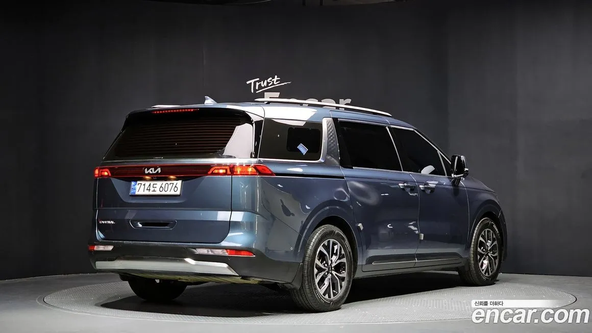 Kia Carnival 2023 из KR, фото 5