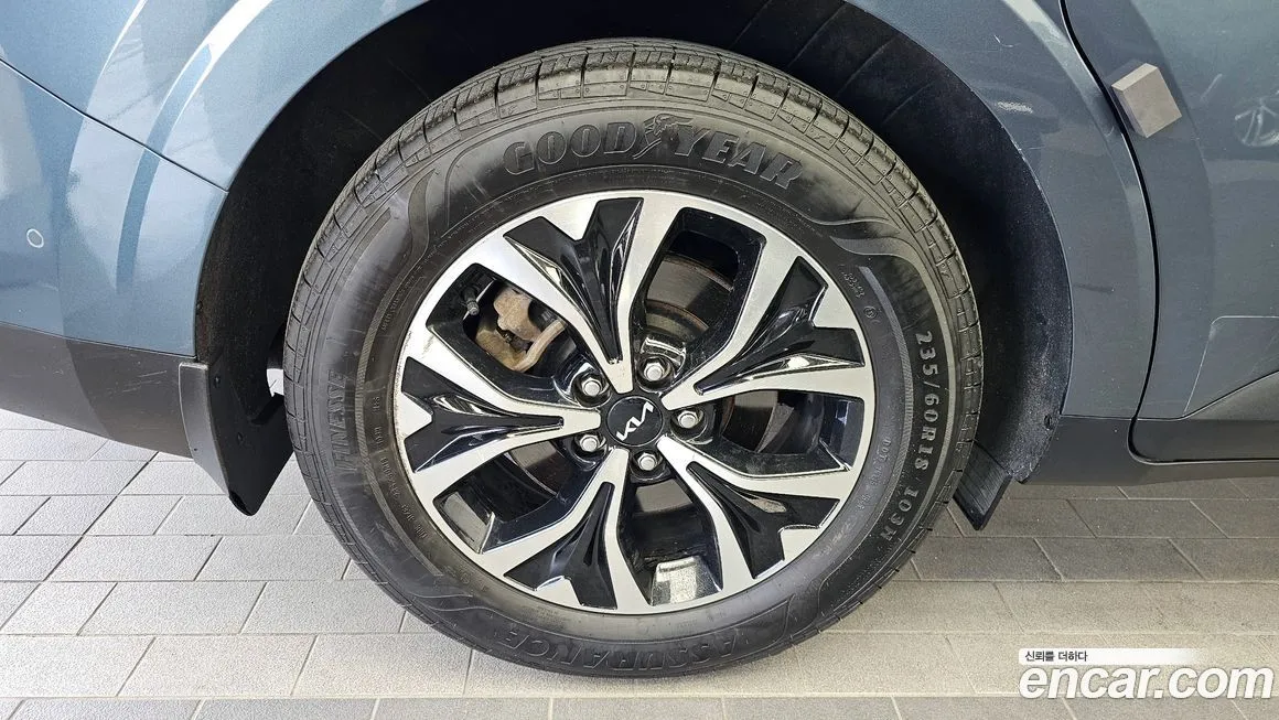 Kia Carnival 2023 из KR, фото 7