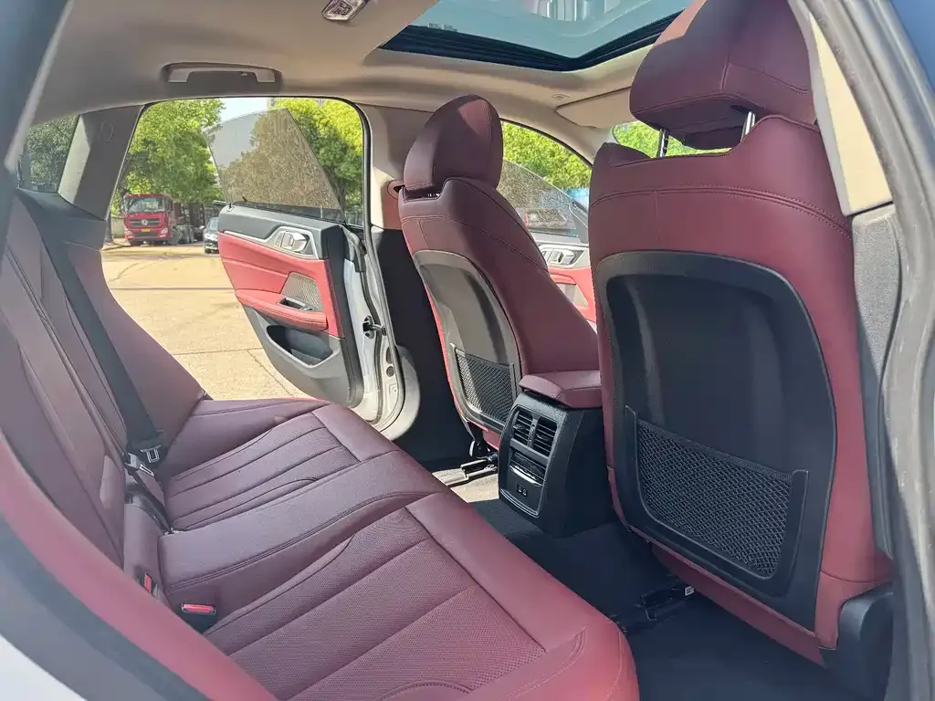 BMW i4 2024 из CN, фото 5