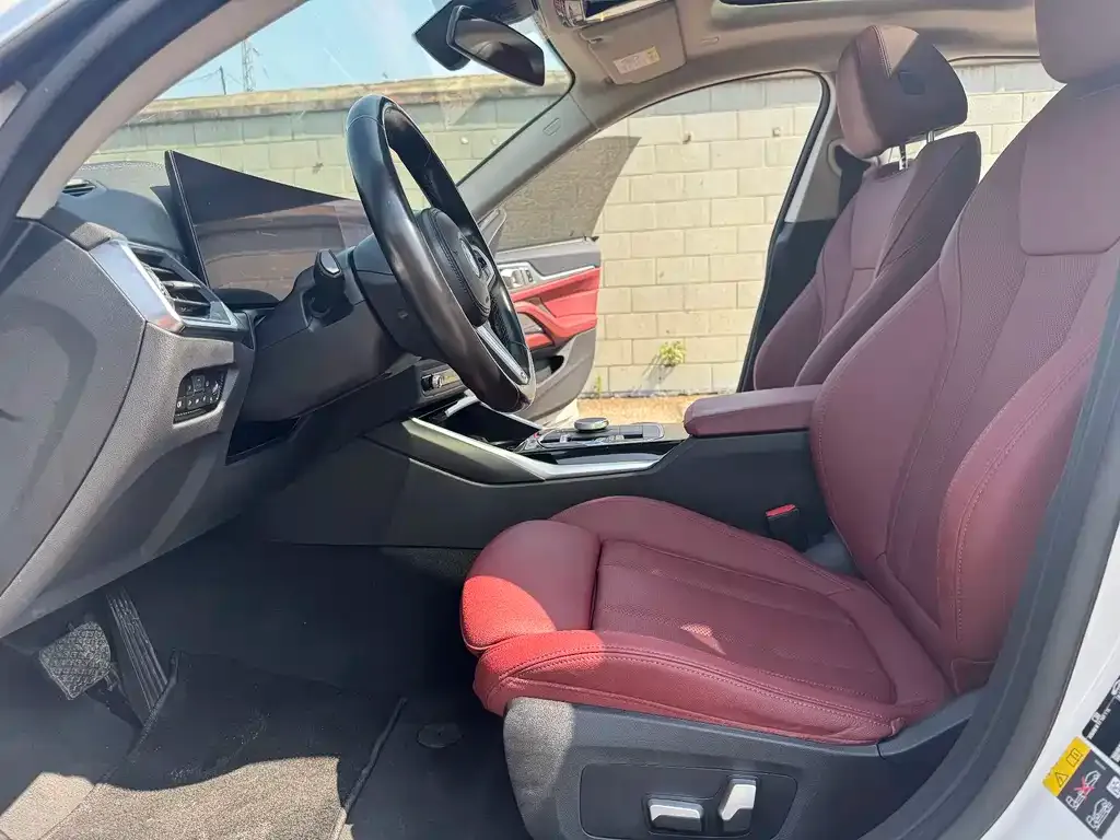 BMW i4 2024 из CN, фото 2