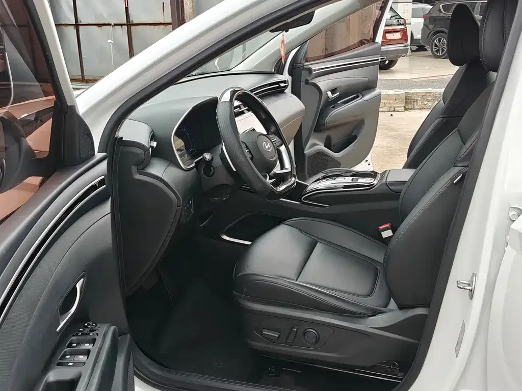 Hyundai Tucson — фото 9