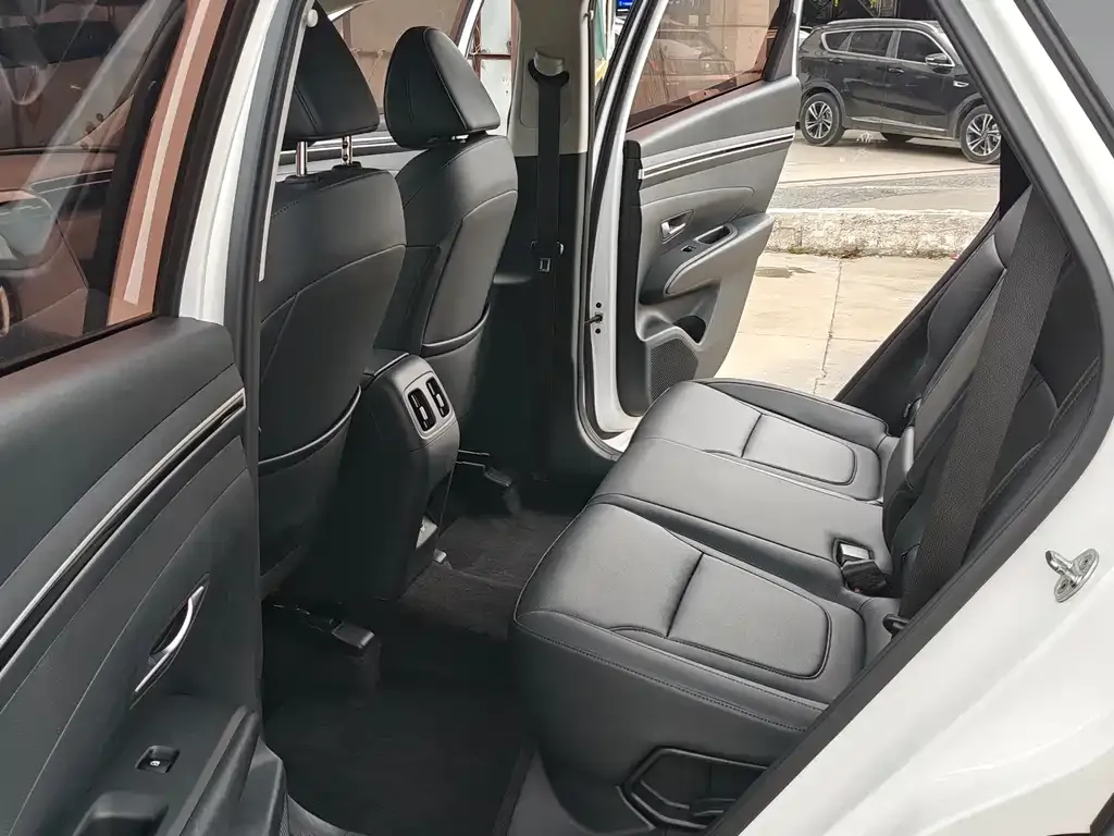 Hyundai Tucson — фото 8