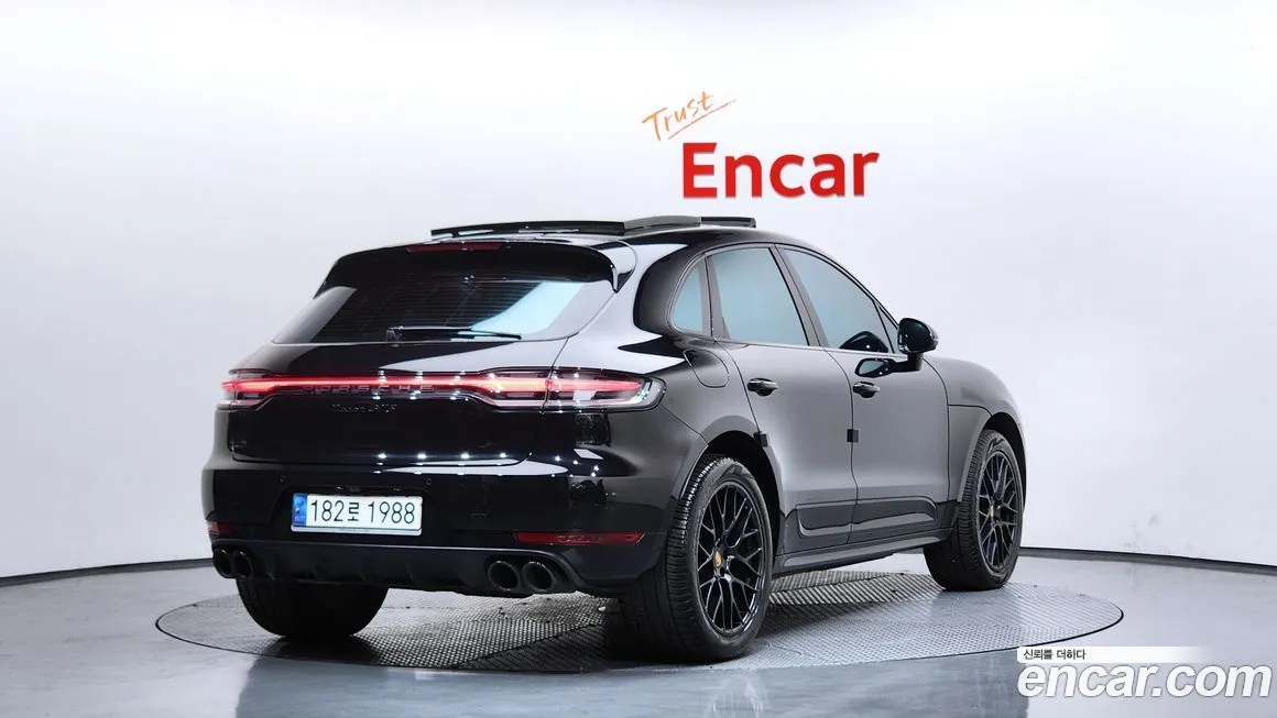Porsche Macan 2021 из KR, фото 5