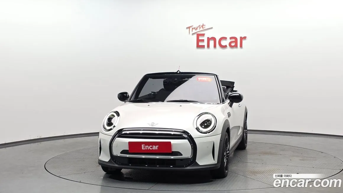 Mini Cooper Convertible 2024 из KR, фото 4
