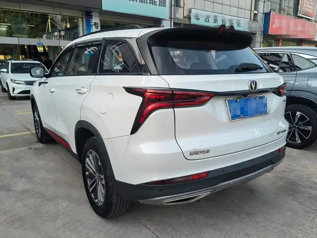 Changan CS75PLUS — фото 9