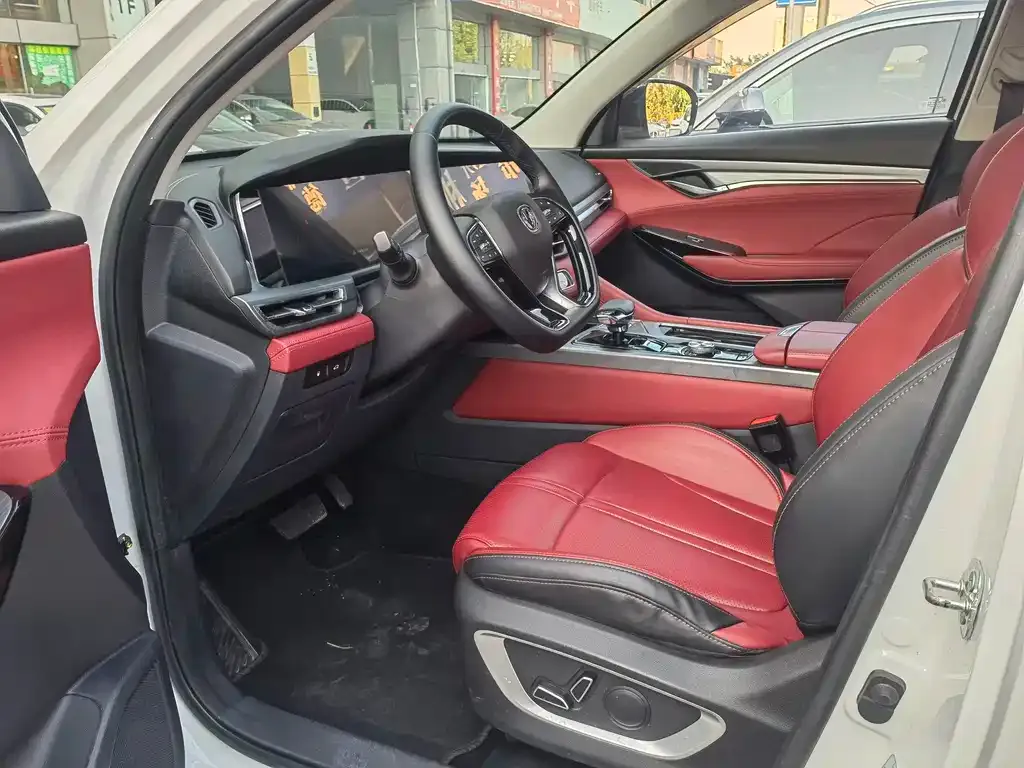 Changan CS75PLUS — фото 3