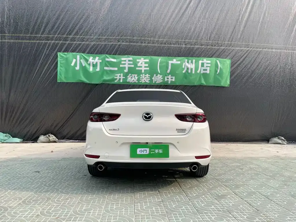 Mazda 3 Axela — фото 10