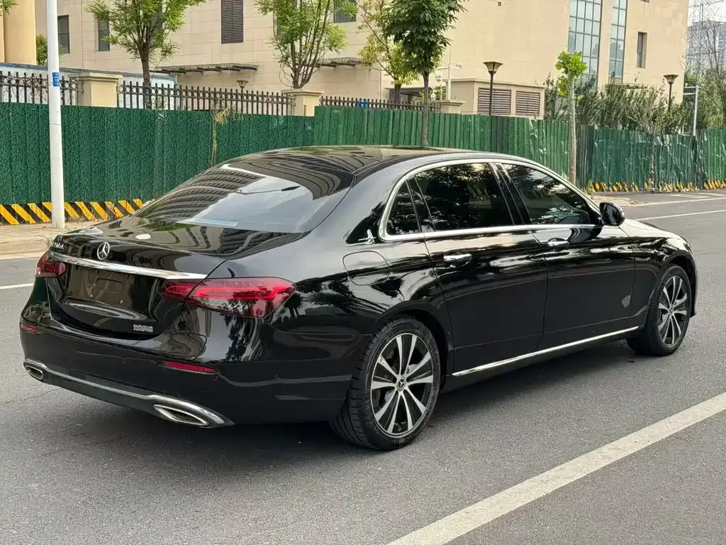 Mercedes-Benz E-Class New Energy — фото 4