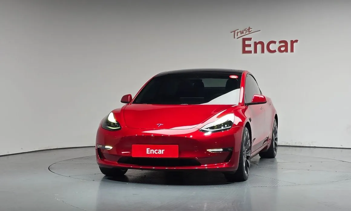 Tesla Model 3 2021 из KR, фото 3