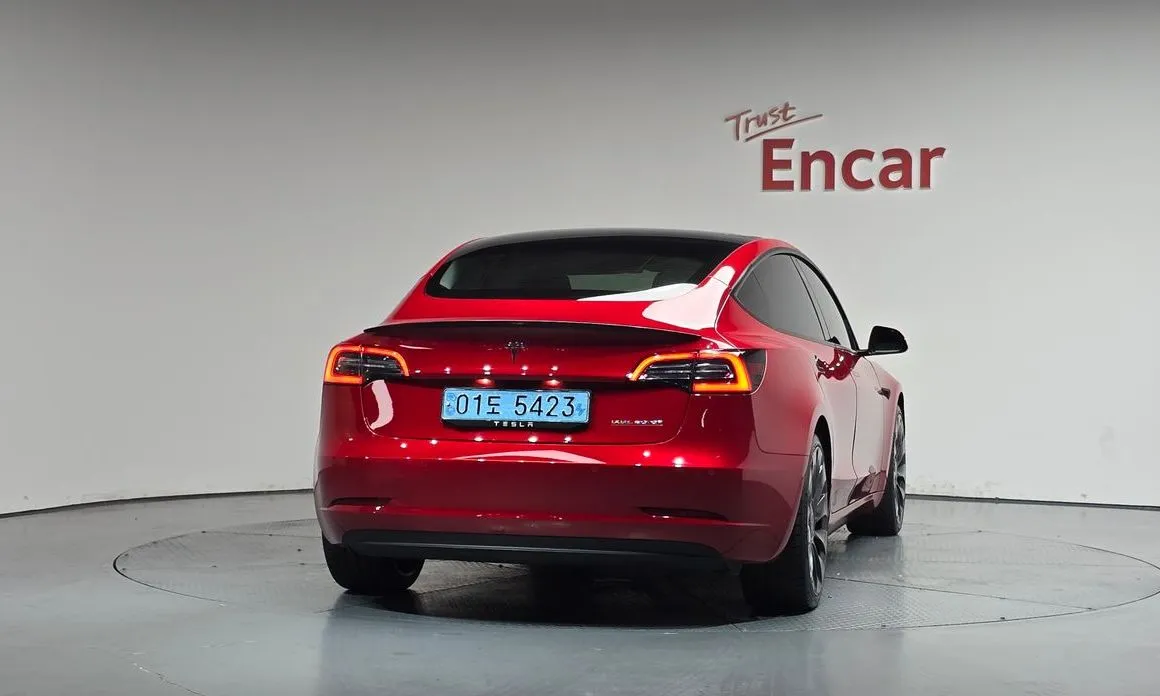 Tesla Model 3 2021 из KR, фото 7