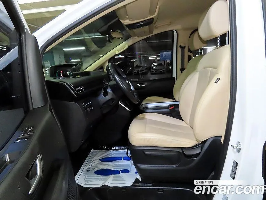 Hyundai Staria 2025 из KR, фото 10