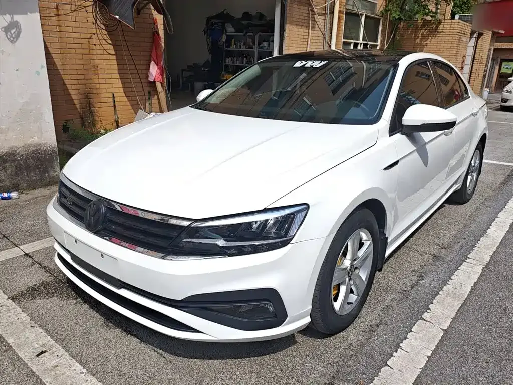 Volkswagen Lamando