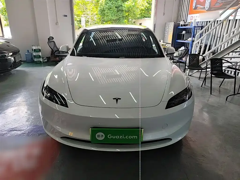 Tesla Model 3 — фото 10
