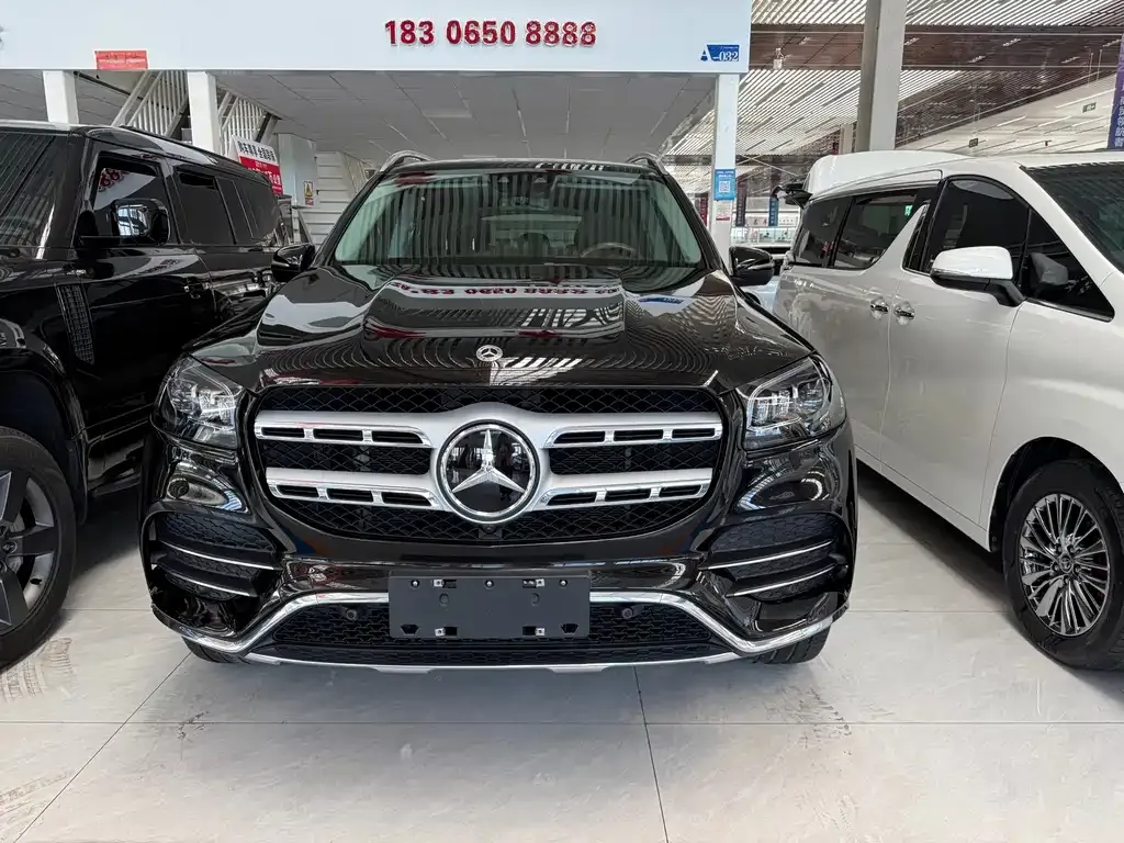 Mercedes-Benz GLS — фото 1