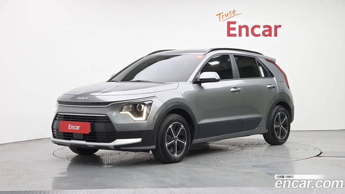 Kia Niro 1.6 HEV Trendy 1