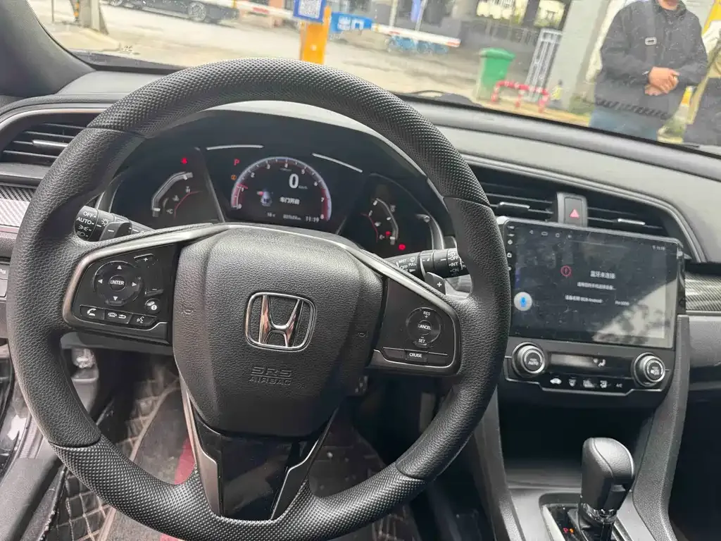 Honda Civic — фото 8
