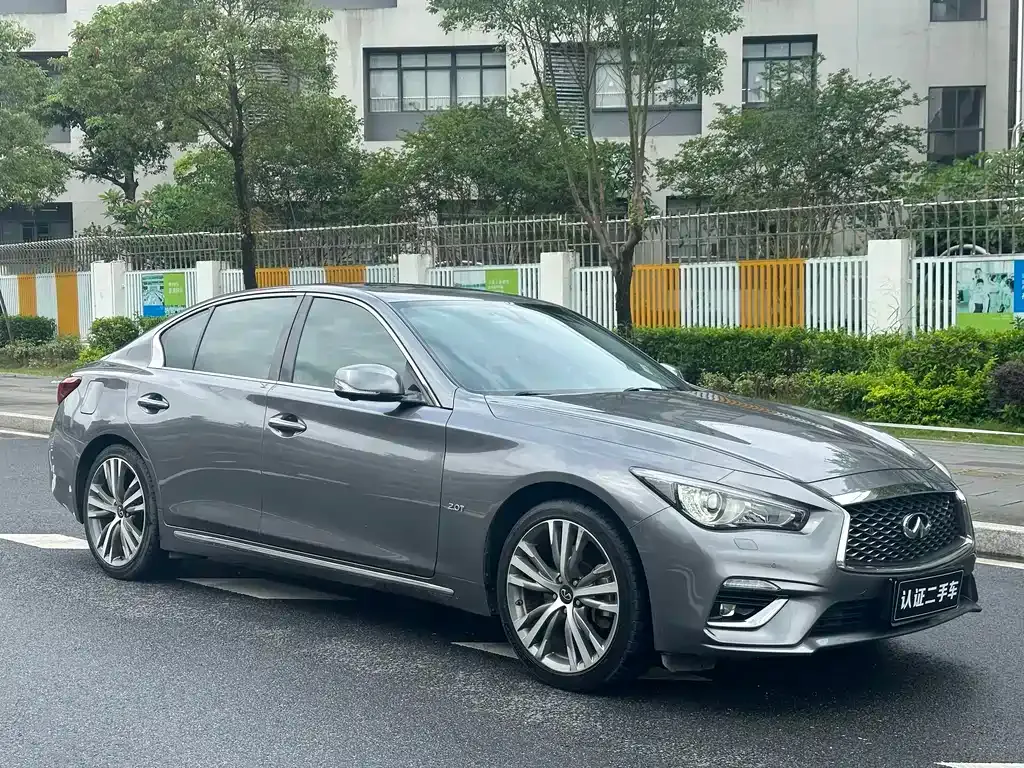 Infiniti Q50L — фото 7