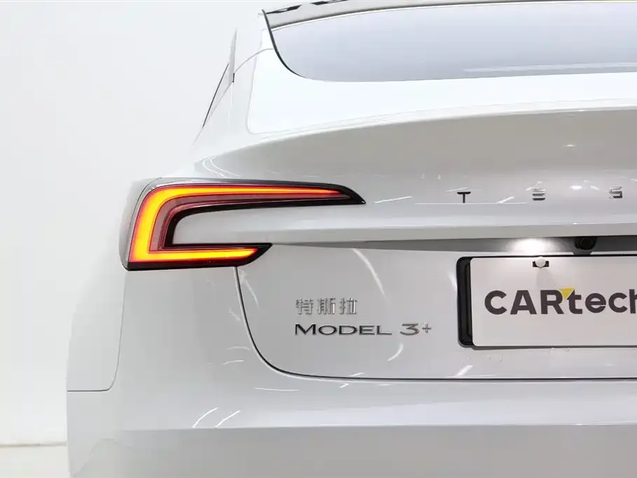 Tesla Model 3 — фото 2
