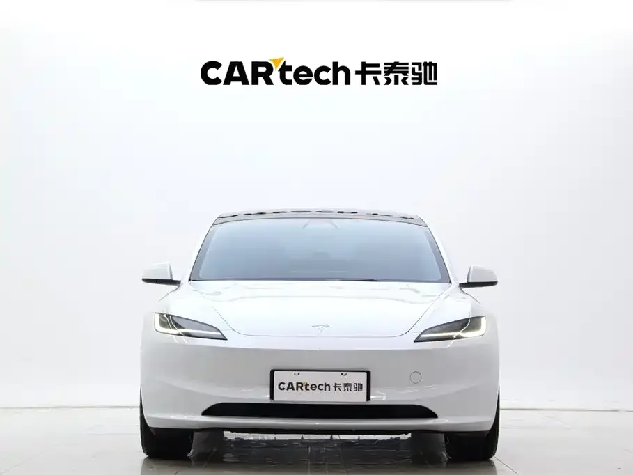 Tesla Model 3 — фото 5