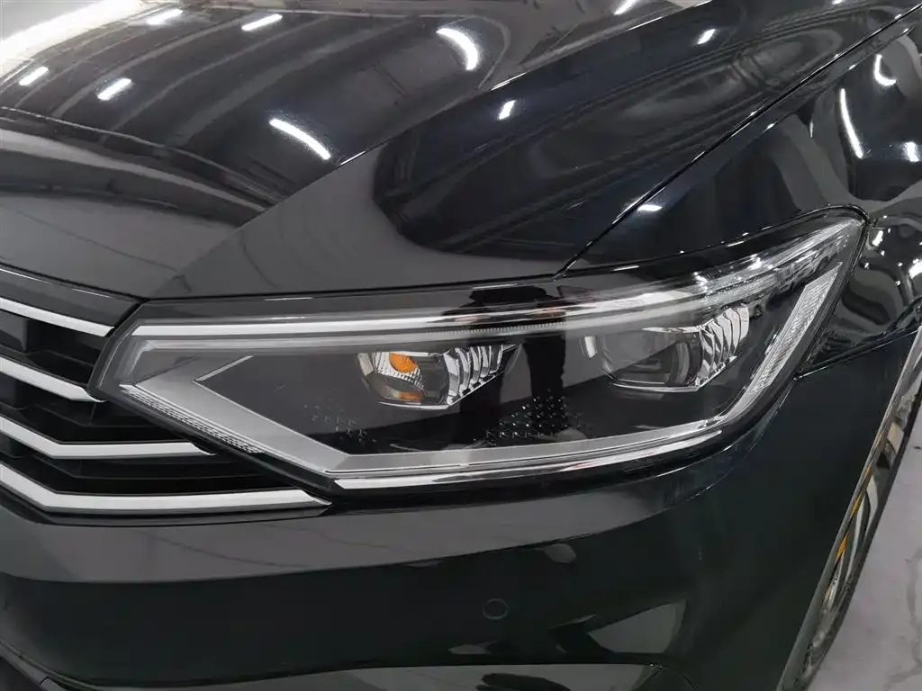 Volkswagen Magotan GTE PHEV 2023 из CN, фото 6