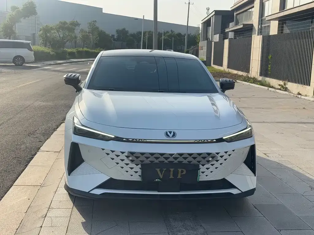 Changan UNI-V iDD 2024 из CN, фото 7