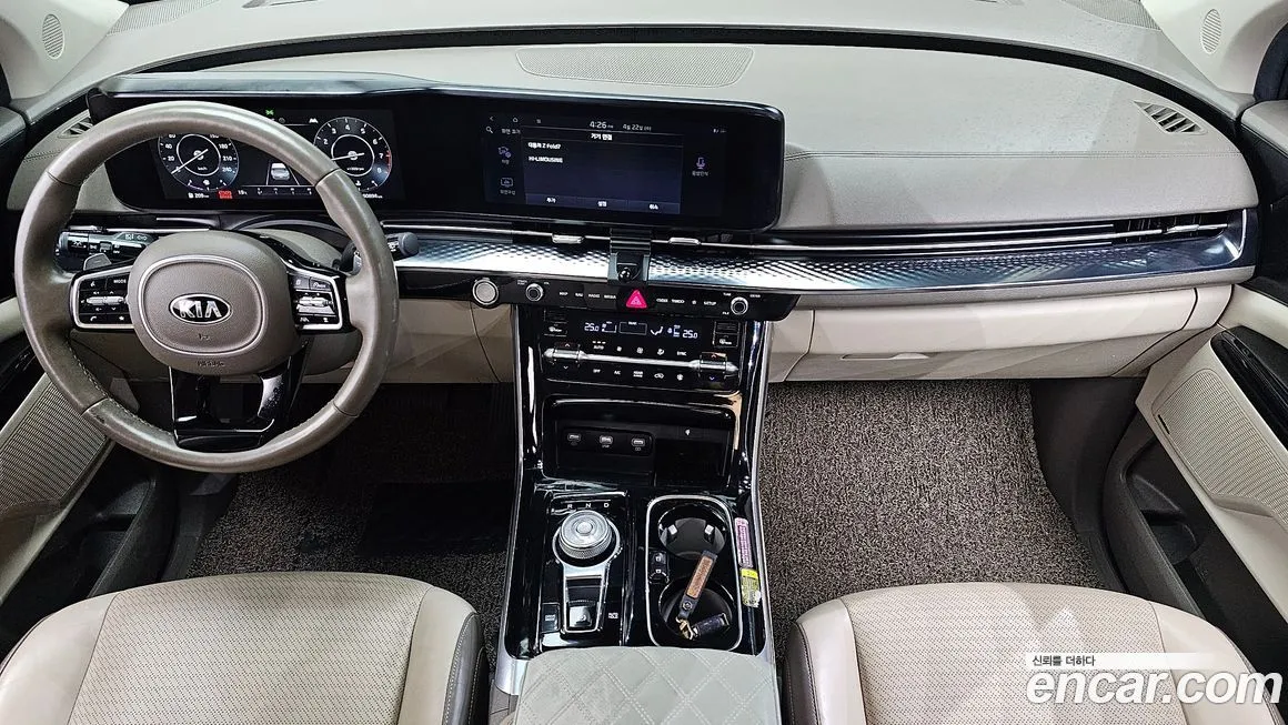 Kia Carnival — фото 9