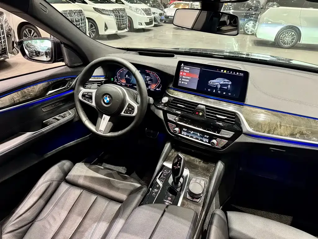 BMW 6 Series GT 2023 из CN, фото 10