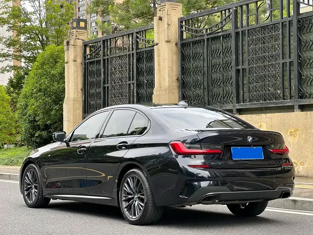 BMW 3 Series — фото 10