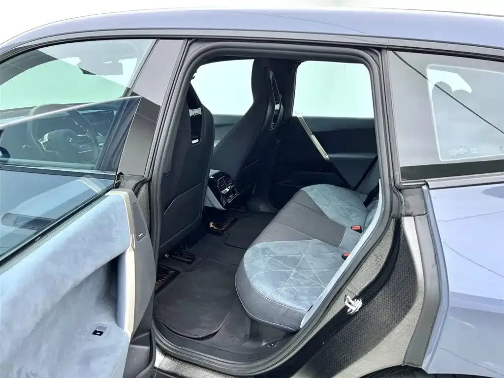 BMW iX 2022 из CN, фото 2