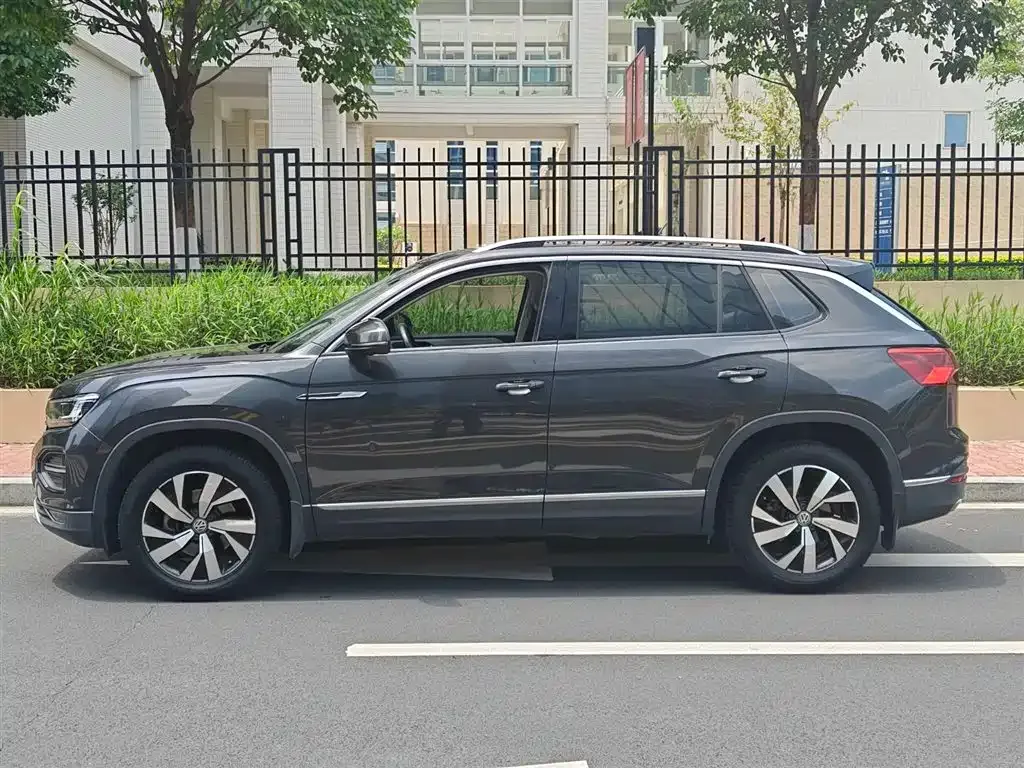 Volkswagen Tayron 2021 из CN, фото 8