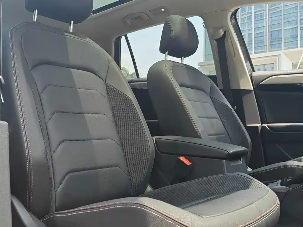 Volkswagen Tayron 2021 из CN, фото 7