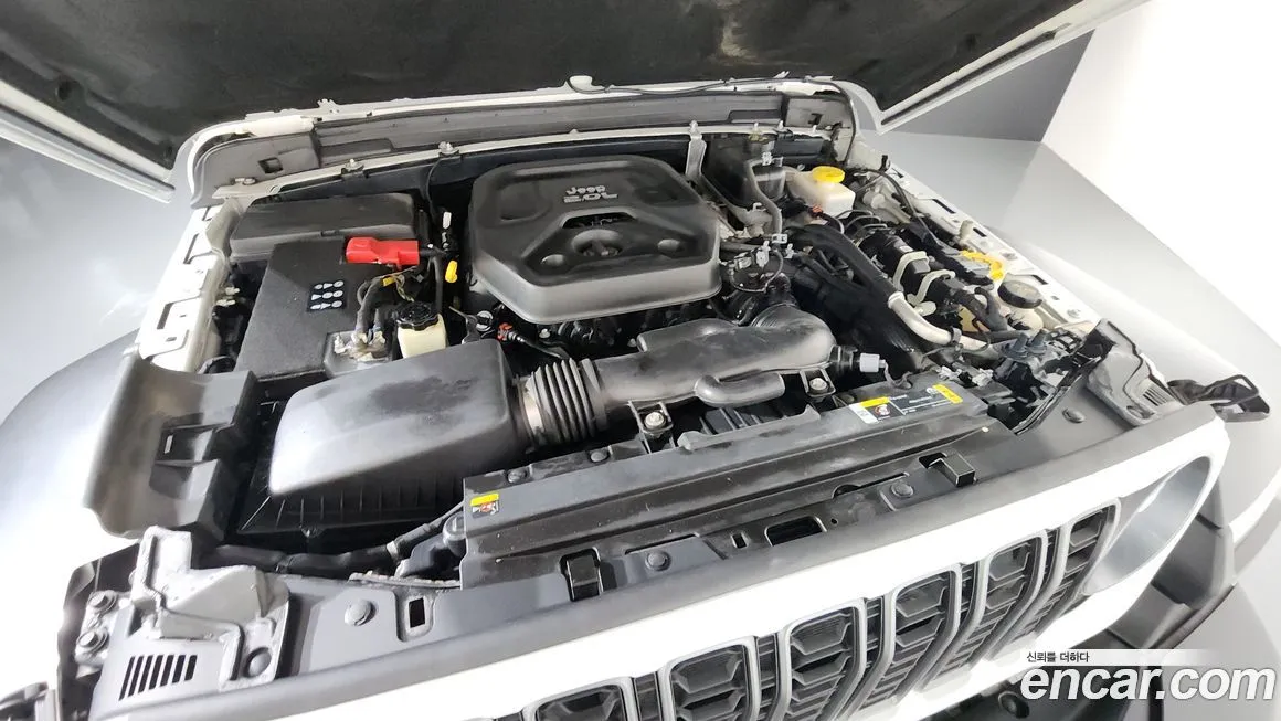 Jeep Wrangler 2021 из KR, фото 10