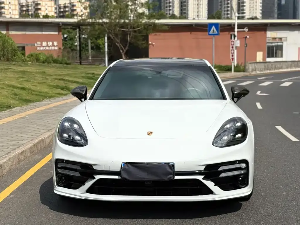 Porsche Panamera 2022 из CN, фото 9
