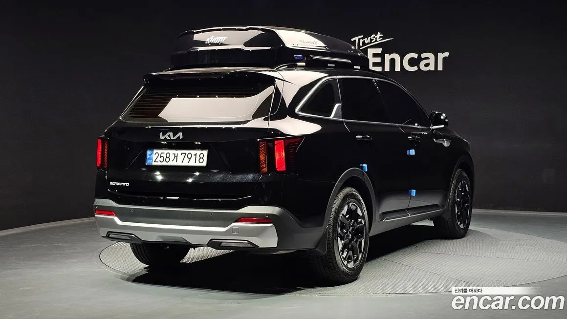 Kia Sorento — фото 3