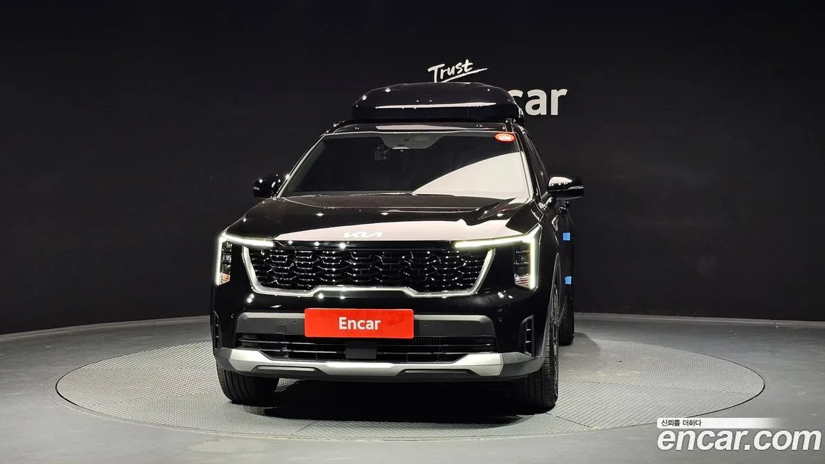 Kia Sorento — фото 8